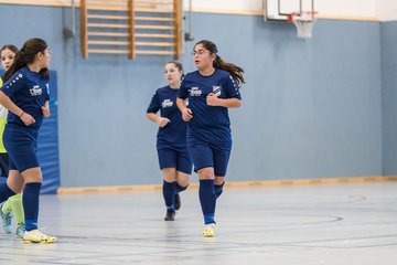 Bild 371 - C-Juniorinnen 3 Loewinnen Cup